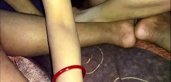  Hot Indian Wife Fucking Husband Very Hard होट इंडियन बीवी ने पति को चोदा जोर से